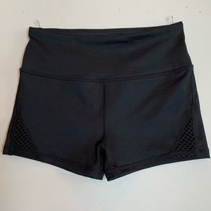 Zella girls size 8/10 active short